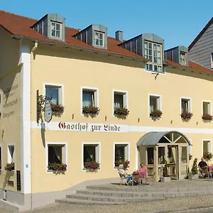 Hotel-gasthof Zur Linde , Neukirchen beim Heiligen Blut Duitsland